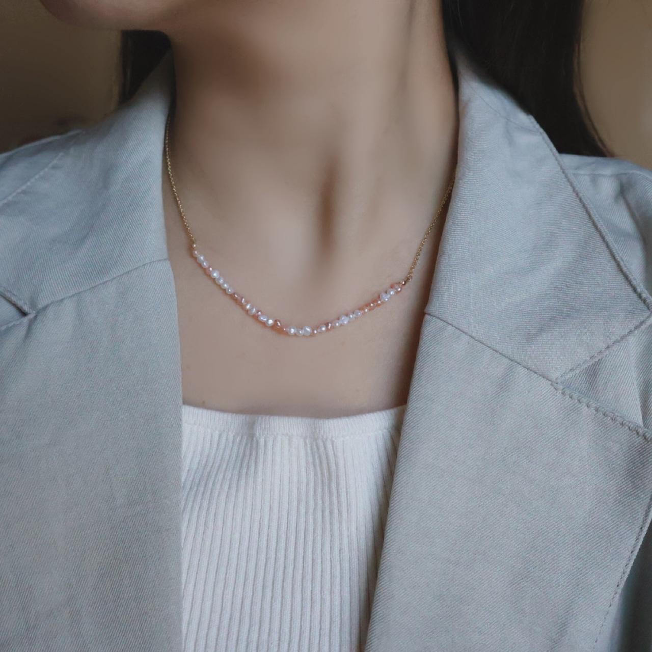 桜色 サーモン ピンク ホワイト 極小 ベビーパール ネックレス 小さいパール 14kgf  誕生日 ギフト プレゼント | 4枚目