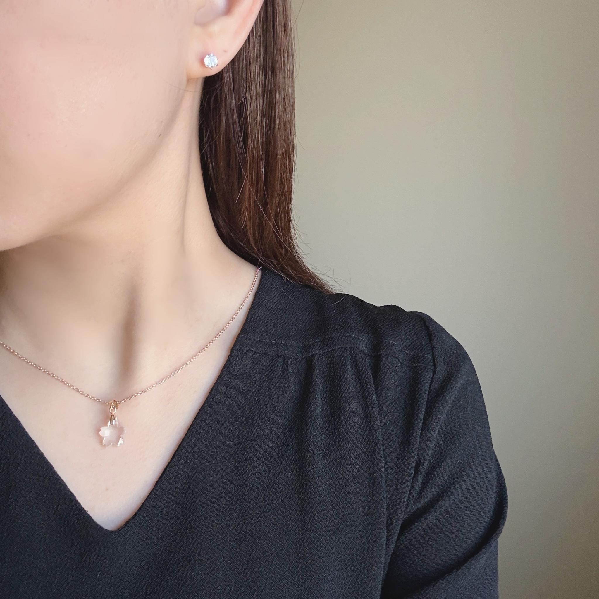 天然石 桜 ネックレス 14kgf アイスクォーツ 金属アレルギー 対応 誕生日 プレゼント ギフト 桜モチーフ | 7枚目