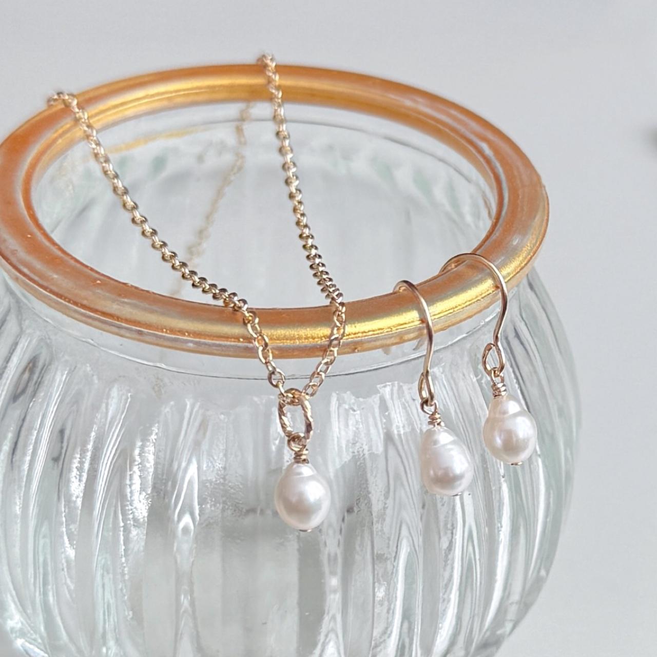 【選べるイニシャル】淡水パール 3way プチ ネックレス ピアス イヤリング セット 早割 クリスマス ギフト 誕生日 | 10枚目