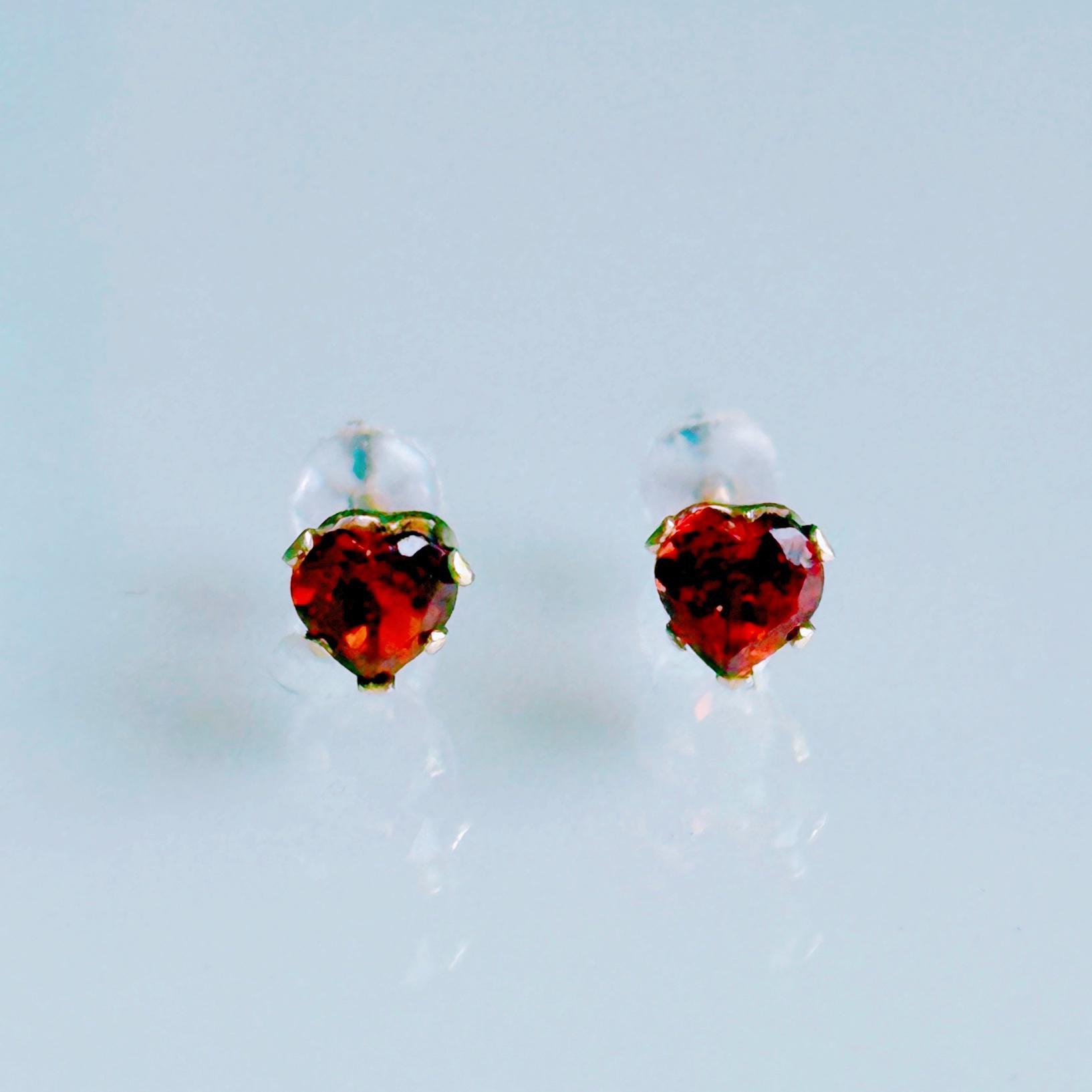 《1月誕生石》秋色 ガーネット 大人 ハート スタッドピアス 金属アレルギー プレゼント 誕生日 ギフト 14kgf | 5枚目