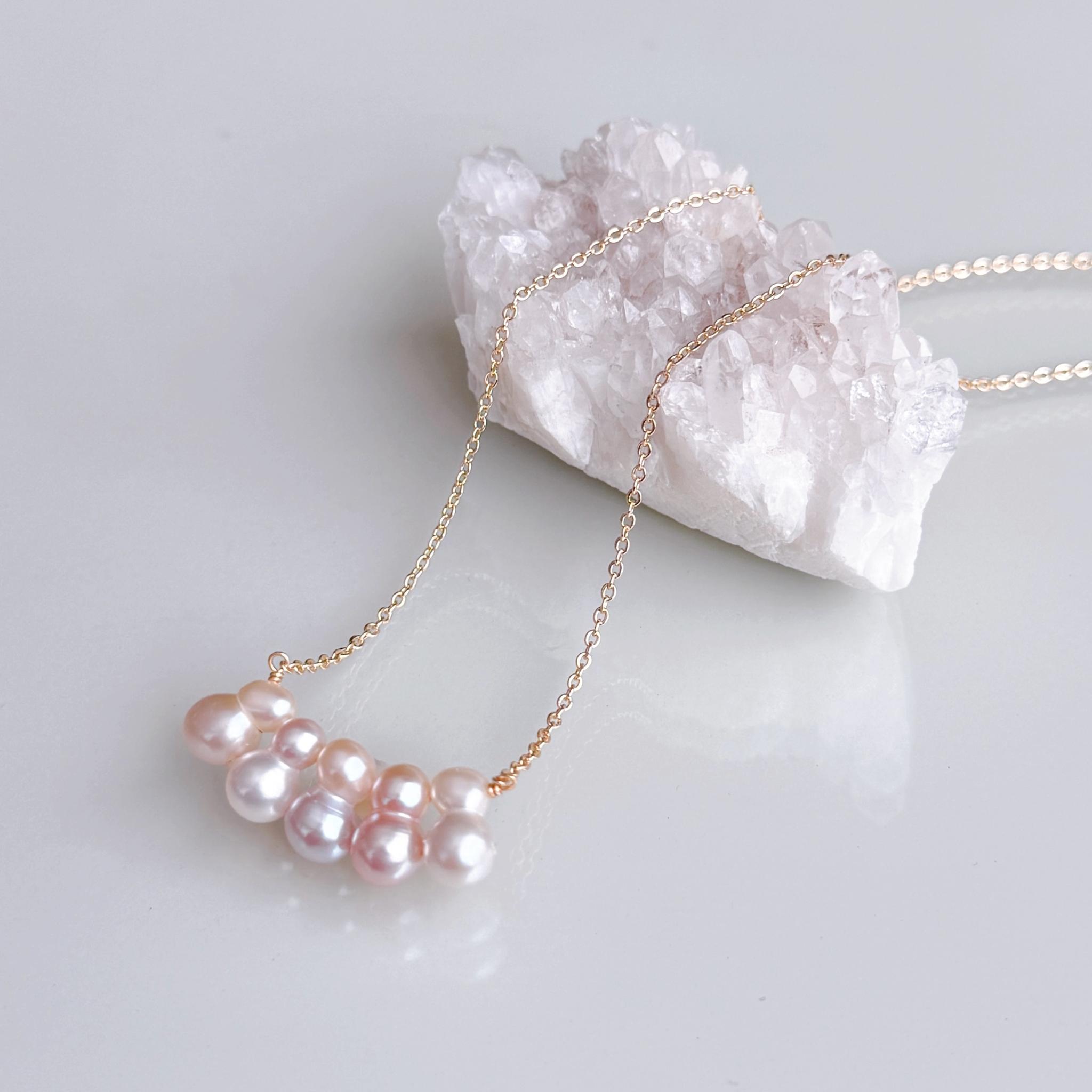 寄り添う ツインパール 大人 雪だるま 淡水パール ネックレス 14kgf クリスマス 誕生日 プレゼント ギフト 冬1枚目の画像