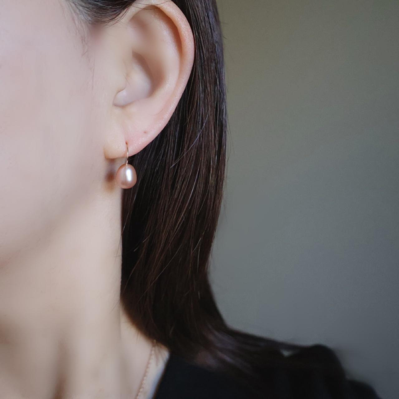 人と被らない 桜色 ピンク しずく 淡水パール ピアス イヤリング フォーマル 金属アレルギー プレゼント ギフト 春 | 2枚目